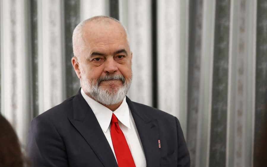 Αλβανική βοήθεια για τις φωτιές - Rama: Ο τολμηρός ελληνικός λαός αξίζει τον βαθύ θαυμασμό μας