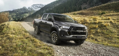 Toyota Hilux GR Sport με 204 άλογα