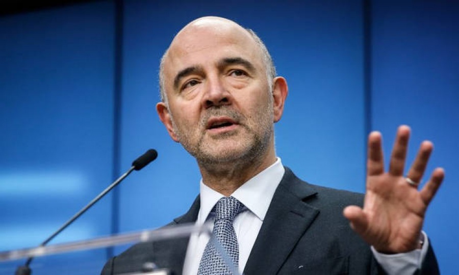 Moscovici: Η Ελλάδα έχει εκπληρώσει τις δεσμεύσεις της – Να μην προχωρήσει η μείωση των συντάξεων
