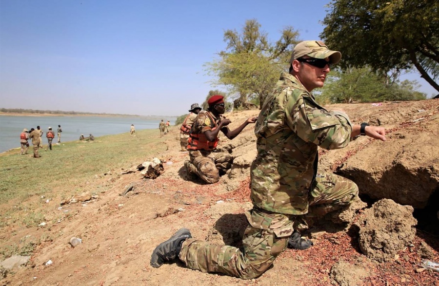 ΗΠΑ: Το Πεντάγωνο εξετάζει τρόπους μείωσης των ειδικών δυνάμεων που έχουν αναπτυχθεί στην Αφρική