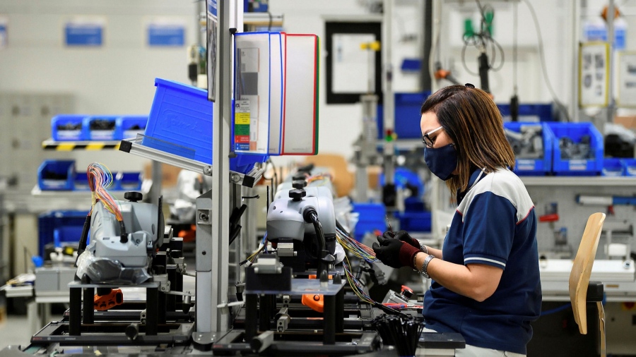 Άσχημα τα νέα για την ιταλική βιομηχανία - Πλήγμα από την πολιτική αύξησης των επιτοκίων της ΕΚΤ