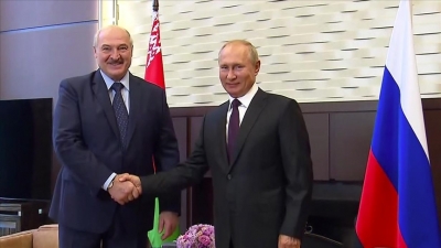 Lukashenko (Λευκορωσία):  Απολύτως υγιής ο Putin – Ανοησίες τα περί παράνοιας
