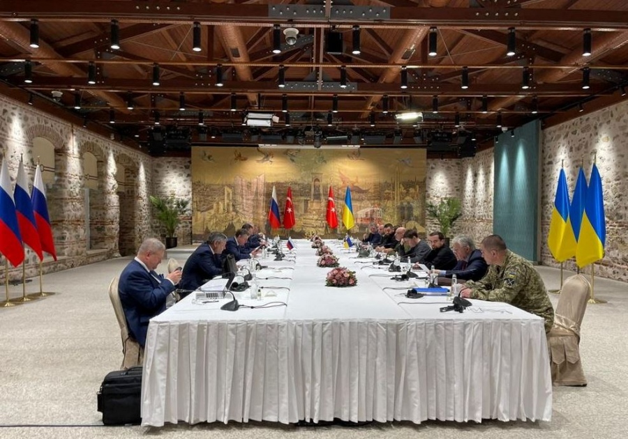 Ο θρίαμβος των απόντων – Ρωσία, Κίνα και BRICS γκρεμίζουν την ηγεμονία των ΗΠΑ… λείποντας από τη Διάσκεψη για την Ουκρανία