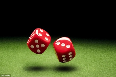 Κρίσιμη εβδομάδα με διπλή δοκιμασία για την κυβέρνηση στις Βρυξέλλες με ΝΑΤΟ και Eurogroup