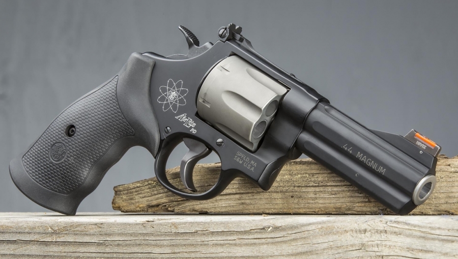 Smith & Wesson 329PD - Στα όρια της μεταλουργίας