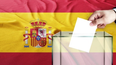 Ισπανία – Εκλογές 2023: Δύσκολη νίκη του Λαϊκού Κόμματος με 32,5% στο 30% οι Σοσιαλιστές - Ρυθμιστής το VOX με 14%