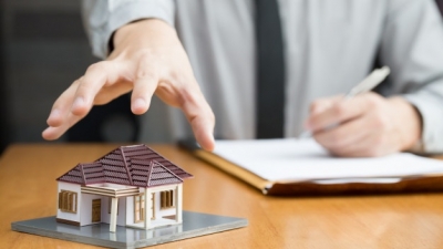 Απαιτήσεις της Τράπεζας Πειραιώς και αλλοδαπών funds από δάνεια της Τράπεζας Marfin