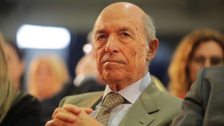 Παρέμβαση Σημίτη: Η ψήφος στο ΠΑΣΟΚ συμβάλλει σε ένα ισχυρό ανάχωμα στην επίθεση της ακροδεξιάς