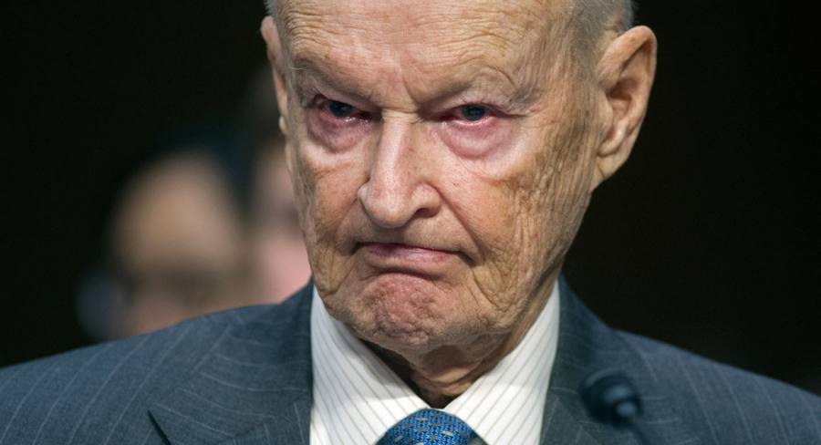 Ανατριχιαστική δικαίωση για τον Darth Vader της γεωπολιτικής: Προέβλεψε τον πόλεμο σε Ουκρανία και Μέση Ανατολή και στραγγαλισμό Δύσης