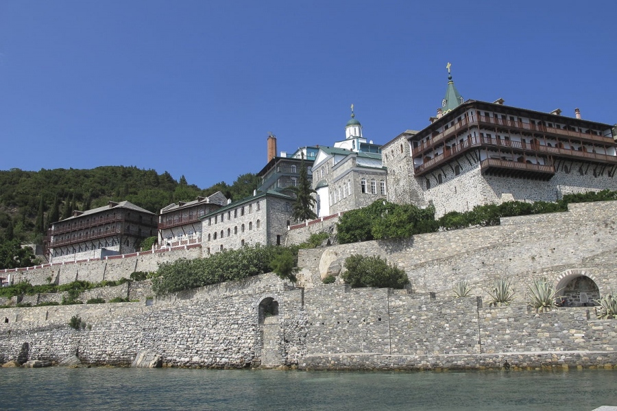 Άγιο Όρος για γάμο ομοφύλων: Είναι μεγάλο το έγκλημα – Ασελγούν στην ανθρώπινη φύση