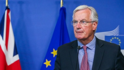 Barnier: Η ΕΕ μπορεί να θεωρήσει ορισμένους κανόνες της Βρετανίας ως ισοδύναμους μετά το Brexit