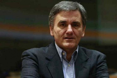 Τσακαλώτος: Κοινωνικό μέρισμα μόνο με υπεραπόδοση - Δεν θα γίνει χρήση των 650 εκατ. - Στοχευμένες οι ρυθμίσεις χρεών