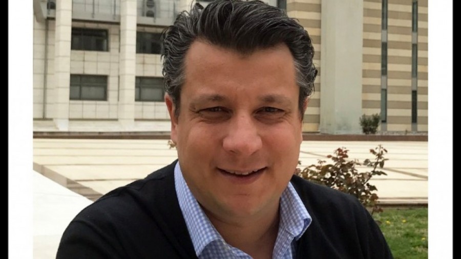 Δερμιτζάκης για κορωνοϊό: Κίνδυνος από την υπερβολική χαλάρωση των πολιτών - Εμβόλιο έως το τέλος του 2020