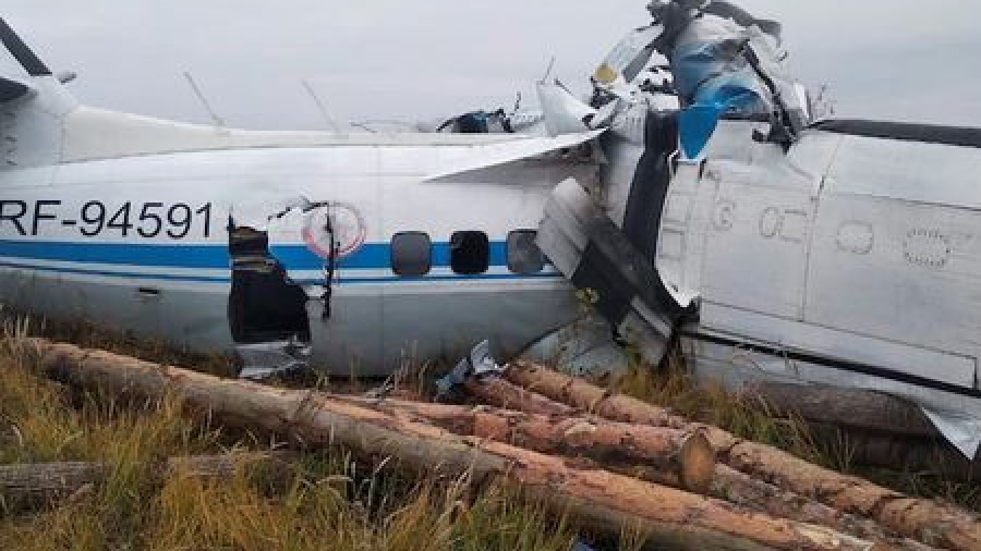 Ρωσία - Συντριβή αεροπλάνου: Σταμάτησε να λειτουργεί ένας από τους κινητήρες του
