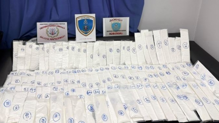 Λιμενικό: Σύλληψη 43χρονου Βρετανού στο λιμάνι του Λαυρίου με πάνω από 18 κιλά κοκαΐνης - Συγχαρητήρια Κικίλια