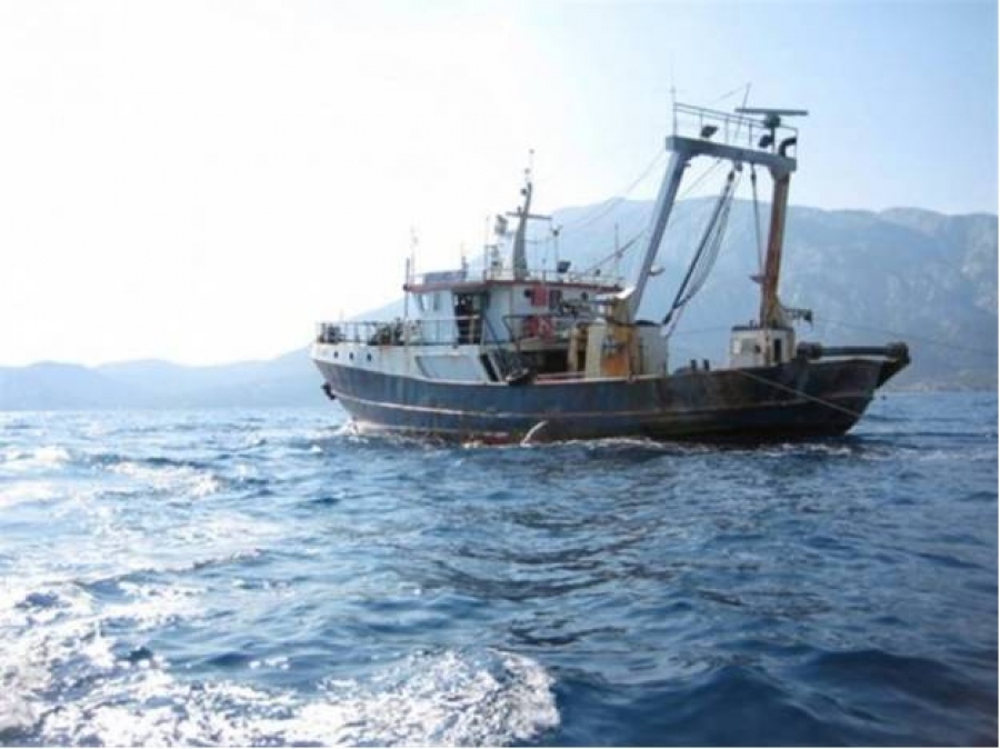 Ελεύθεροι με όρους και εγγυήσεις οι 17 κατηγορούμενοι για την απάτη με τα αλιευτικά σκάφη