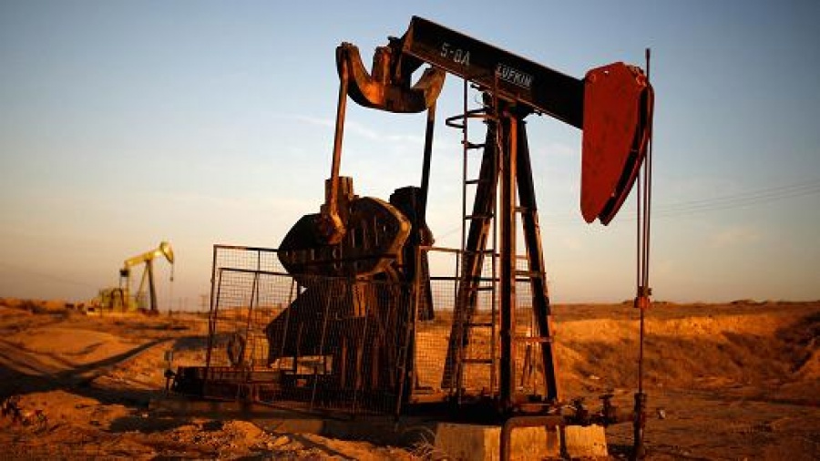 Ράλι άνω του 2% για το πετρέλαιο καθώς κλιμακώνεται η ένταση στη Μ. Ανατολή
