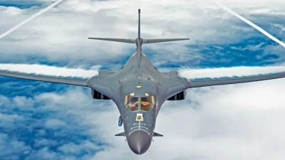 Μετά τα stealth B-2, τα B-1B ρίχνουν την κόλαση στους πυραύλους του Ιράν - Γιατί ΗΠΑ, Ισραήλ πρέπει να τους «σκοτώσουν» γρήγορα;