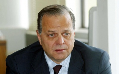 Η δυσαρέσκεια της κυβέρνησης και επιχειρηματικά μπλοκ λόγω ΣΕΒ πίσω από την διάτρητη ποινική δίωξη κατά Μυτιληναίου