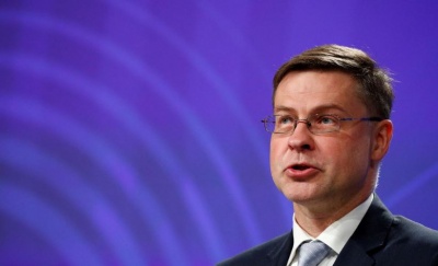 Dombrovskis: Η απλούστευση των δημοσιονομικών κανόνων της ΕΕ, δεν σημαίνει αναθεώρηση των βασικών στόχων