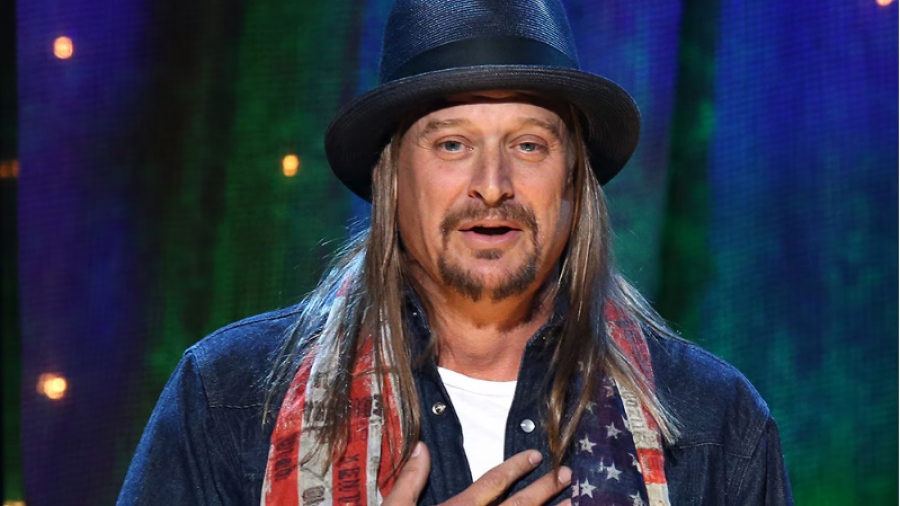 Ανατροπή στις ΗΠΑ - Θρίαμβος του Kid Rock απέναντι στον Bad Bunny σε δημοσκόπηση του TMZ για το ημίχρονο του Super Bowl