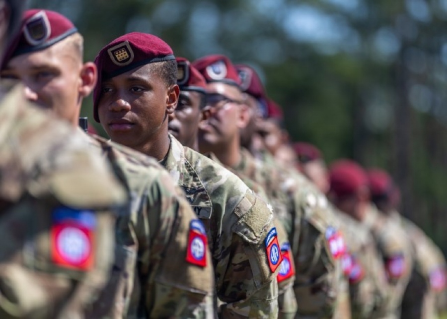 Βόμβα Washington Post: Έρχεται χερσαία εισβολή των ΗΠΑ στο Ιράν - «Κλειδωμένη» η επίλεκτη 82η αερομεταφερόμενη μεραρχία