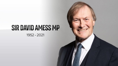Βρετανία: Η κυβέρνηση θα ενισχύσει την ασφάλεια των βουλευτών μετά τον φόνο του David Amess