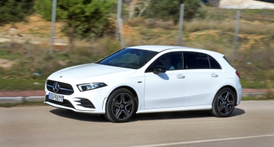 Σούπερ επιδόσεις και οικονομία με την Mercedes-Benz A 250 e
