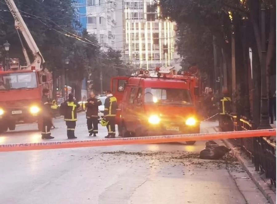 Έκρηξη βόμβας έξω από το Υπουργείο Εργασίας - Πρωτοεμφανιζόμενη οργάνωση ανέλαβε την ευθύνη