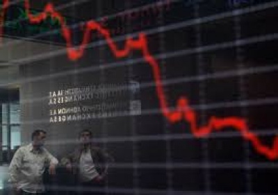 ΧΑ: Ισχυρές πιέσεις αναμένονται και στη σημερινή συνεδρίαση, λόγω των μεγάλων διεθνών απωλειών