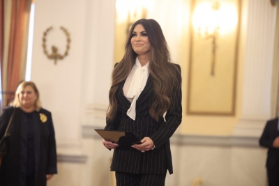 Το μήνυμα της Guilfoyle στον ελληνικό λαό με ανασκόπηση των πρώτων ημερών: Ευχαριστώ για τη θερμή υποδοχή, θα εργαστώ σκληρά