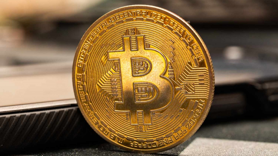 Η αρνητική στροφή του Bitcoin - Η χειρότερη εβδομάδα από τον Μάρτιο, χάνει 300 δισ. δολ. σε αξία