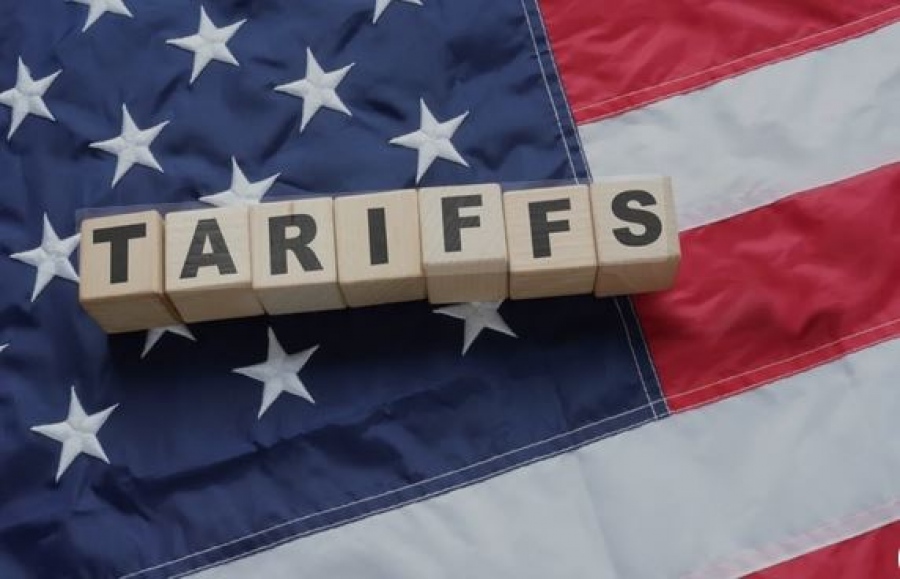 Politico: Ο Trump θα επιβάλει κυρώσεις κατά της Ρωσίας μόνο εάν διευρυνθούν οι εξουσίες του… όπως να ακυρώνει κυρώσεις…