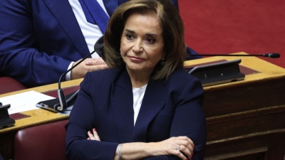 Αιχμές Μπακογιάννη για Σαμαρά: Αν θέλει να επιλέξει τον δρόμο του Τσίπρα, με γεια του με χαρά του