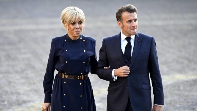 Ο ταπεινωμένος «άστεγος» του... Erdogan: Πώς ο Macron έγινε το σύμβολο παρακμής της Δύσης με διπλή ταπείνωση