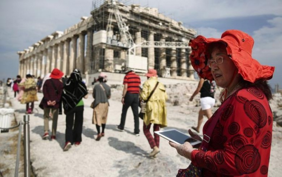 Οι πλούσιοι τουρίστες στην Ελλάδα ξόδεψαν 1,8 δισ. ευρώ - Στην κορυφή Ρώσοι και Κινέζοι