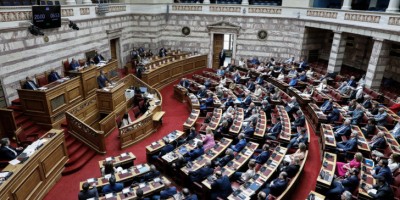 Βουλή: Στα ύψη η αντιπαράθεση για τον πτωχευτικό κώδικα - Σταϊκούρας: Παρέχεται πραγματική 2η ευκαιρία -  Παρεμβάσεις πολιτικών αρχηγών