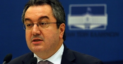 Μόσιαλος για όσους αρνούνται τον εμβολιασμό: Ας μην παίζουμε με τις πιθανότητες