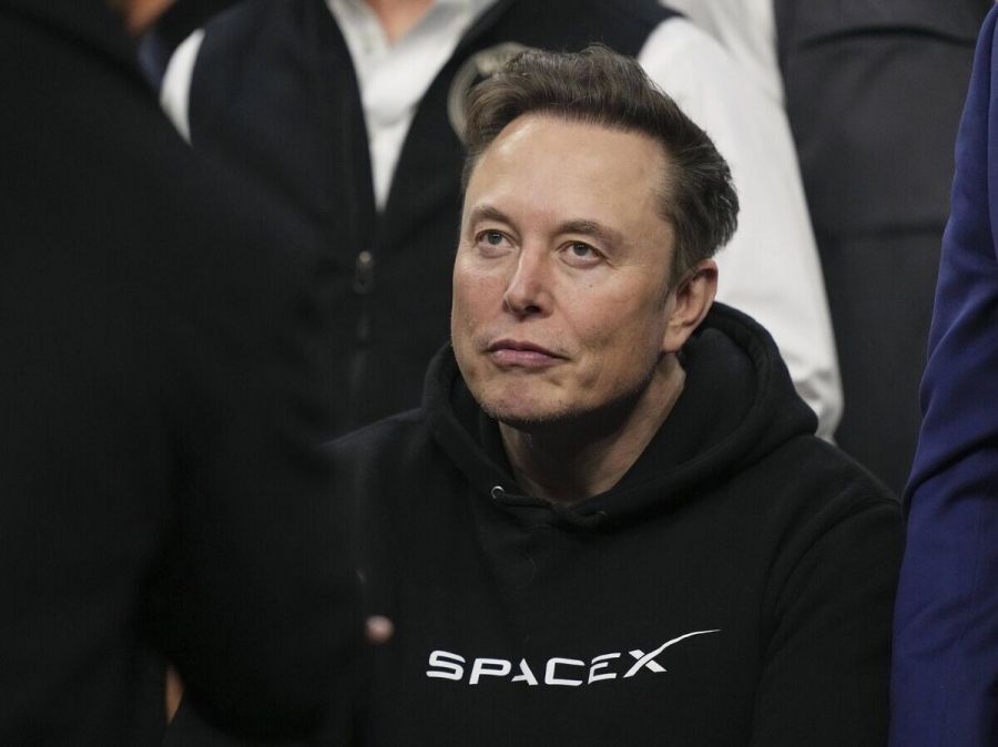 Οργή Elon Musk – Ψέματα της Wall Street Journal ότι η Tesla αναζητά νέο CEO