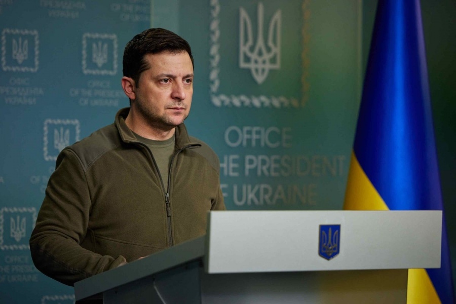 Zelensky: Συγχαρητήρια στις ένοπλες δυνάμεις για την καταστροφή ρωσικού πολεμικού πλοίου στην Κριμαία