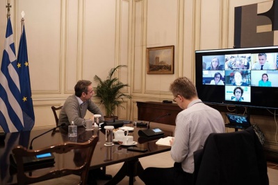 Η τηλεδιάσκεψη Μητσοτάκη με γιατρούς των ΜΕΘ σε 5 νοσοκομεία