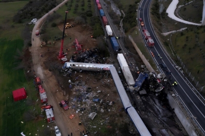 Εθνική τραγωδία στα Τέμπη με 57 νεκρούς, 56 αγνοούμενους και 48 τραυματίες - Άγνωστος ο αριθμός των επιβατών στο μοιραίο τρένο
