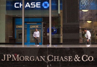 Η Ρωσία απειλεί τη JPMorgan με κατάσχεση των assets της στη Ρωσία – Τι θα γίνει με τους λογαριασμούς τύπου C