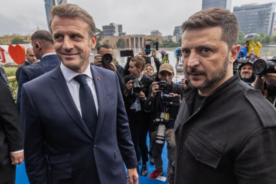 Σαμποτέρ ο Zelensky – Σκόπιμα οδήγησε σε ναυάγιο τις συνομιλίες με τη Ρωσία – Συνάντηση με Marcon, Starmer