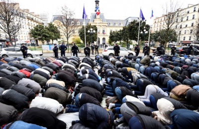 Zemmour: Η Γαλλία κινδυνεύει να γίνει Ισλαμική Δημοκρατία, πρέπει να αντιδράσουμε άμεσα