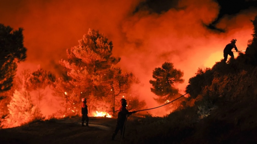 Καίγεται η Ισπανία… φλέγεται η κυβέρνηση – Σκληραίνει η πολιτική κόντρα, ανεβαίνει η Ακροδεξιά