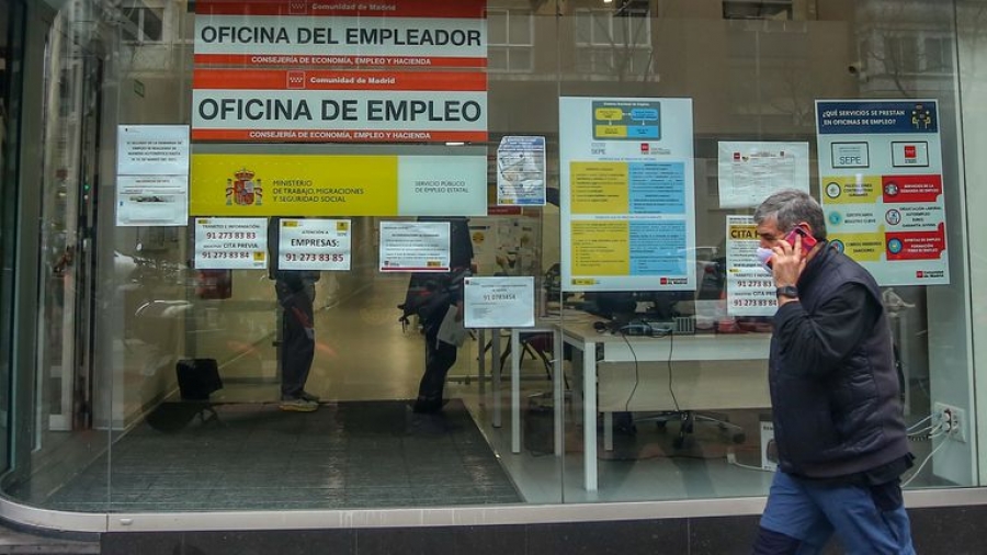 Ισπανία: Συμφωνία με εργοδότες και συνδικάτα για επέκταση των αναστολών εργασίας έως το Σεπτέμβριο