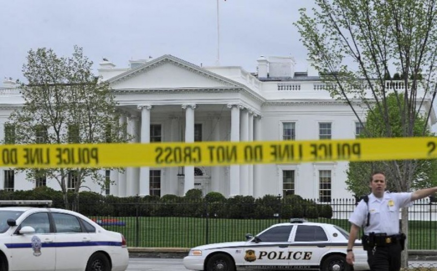 Συναγερμός στον Λευκό Οίκο λόγω ύποπτου πακέτου