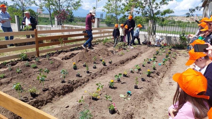 Carbon farming schools: Μαθητές γνώρισαν τη βιώσιμη γεωργία με την υποστήριξη της ΔΕΗ