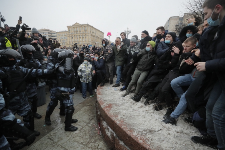 Ρωσία: Πάνω από 1000 άτομα συνέλαβε η αστυνομία στις διαδηλώσεις υπερ του Navalny